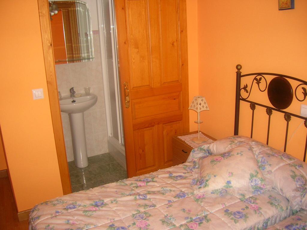 Casa Valle Hotel Onís Quarto foto